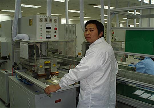 美之電高頻機在遠方電子車(chē)間調試現場(chǎng)